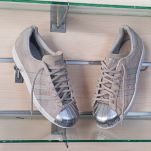 Espadrille pour homme du Maroc - Adidas Superstar à bout métallique