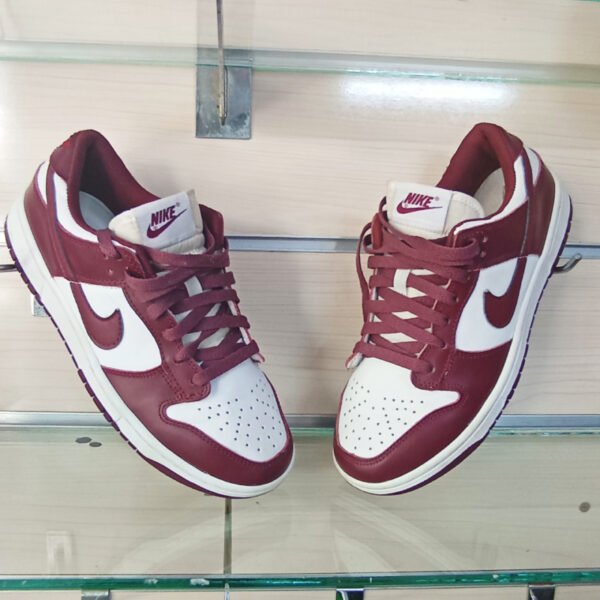 espadrille-homme-nike-dunk-low-team-re-casablanca-maroc Espadrille Homme et Femme - Nike Dunk Low Team Red Casablanca Maroc